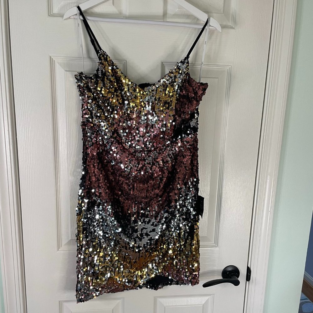 NWT Lulu Sequin Cocktail Dress Pink, Black, Silver & Gold Size L